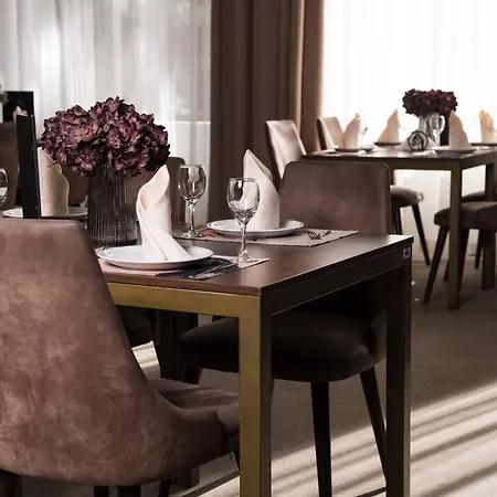 Miznah & ホテル バーチュカ・トポラ