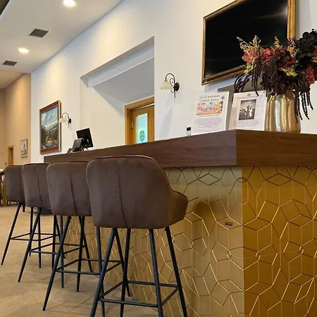 Miznah & 4* バーチュカ・トポラ