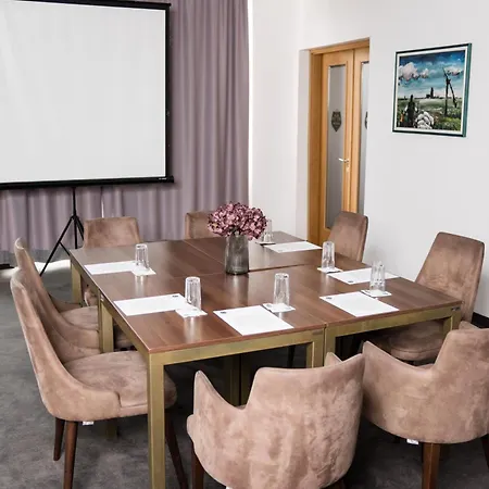 Miznah & ホテル バーチュカ・トポラ