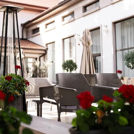 Miznah & ホテル 4*