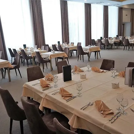 Miznah & Hotel 4*