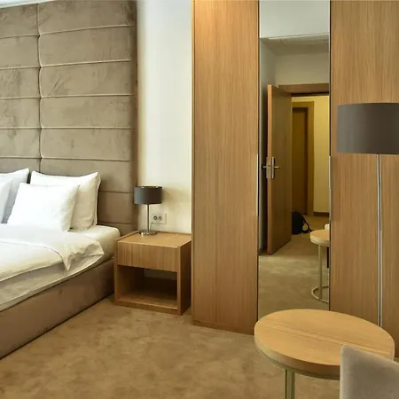 Miznah & Hotel 4*