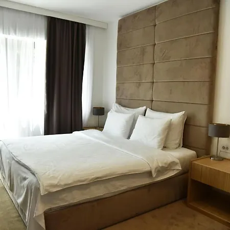 Hotel Miznah & 4*
