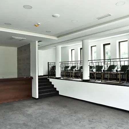 Hotel Miznah & 4*